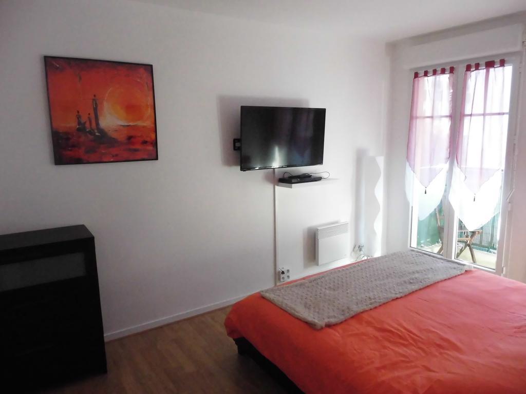 Briget Apartment Chessy Kültér fotó